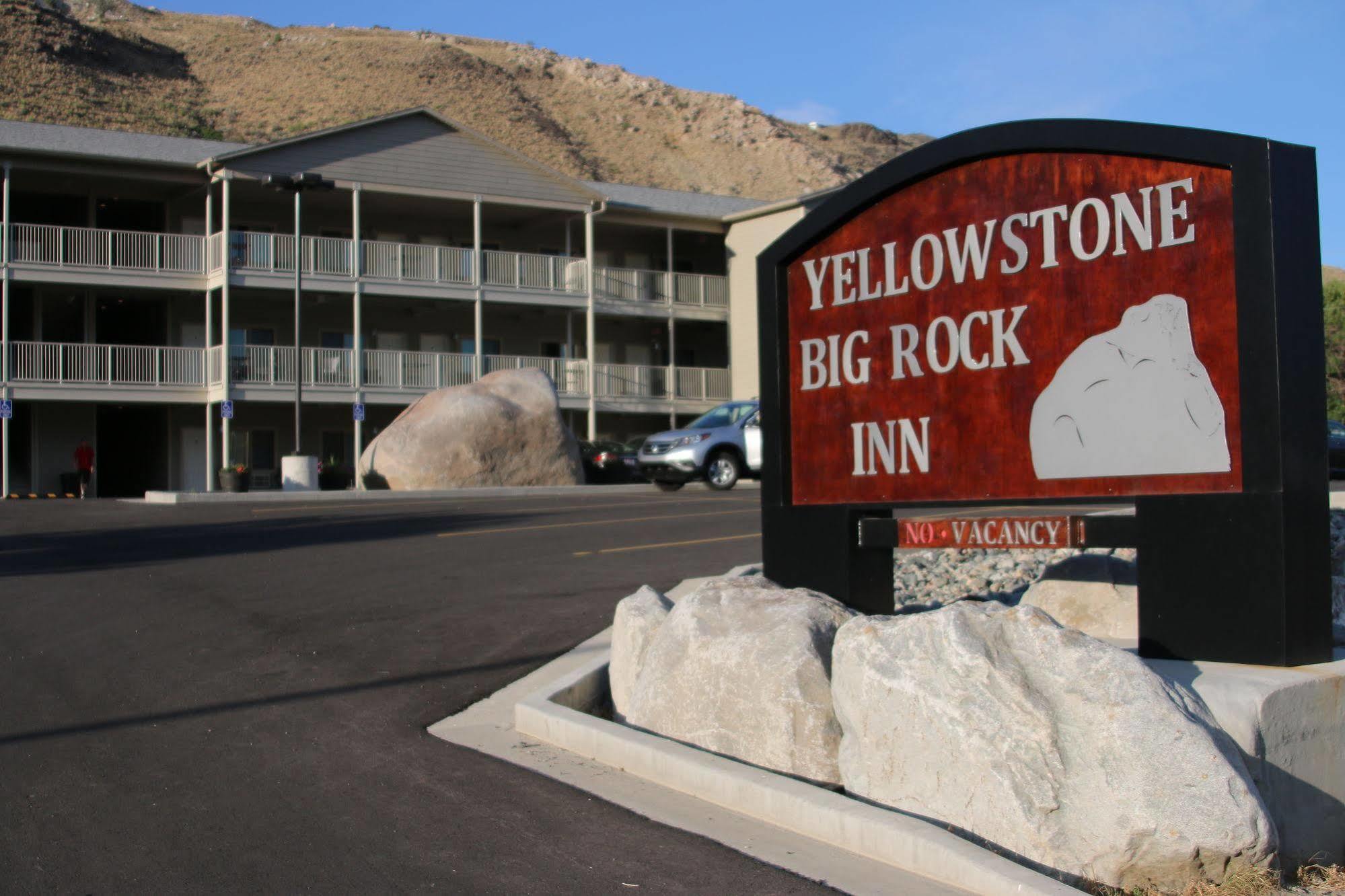 Yellowstone Big Rock Inn Gardiner Dış mekan fotoğraf